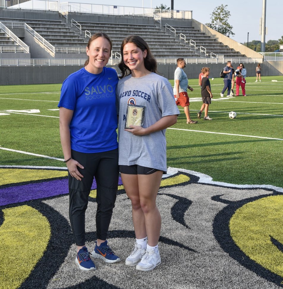SalvoSoccer's tweet photo. Please help us in congratulation Izabel on being named the 2024 Women's Player of the Year! 

Izabel has been a dedicated member of Woodbury/Salvo Soccer Club, evolving from an excited young player to a respected leader. Her commitment to service and her peers is inspiring. https://t.co/ihjNDtmEOj