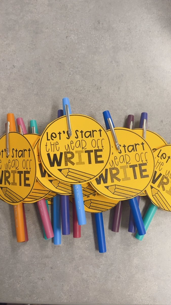 A cute gift for our new hires as we finish the first, full week of school! #UESHAWKS <a href="/UrbanaEL_FCPS/">UrbanaEL Hawks</a>