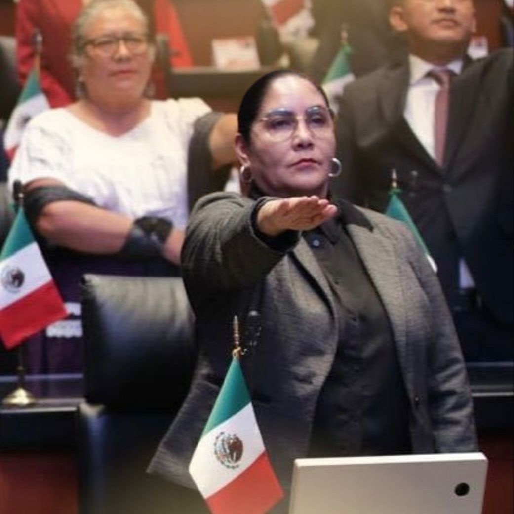Claudia Tello tweet media