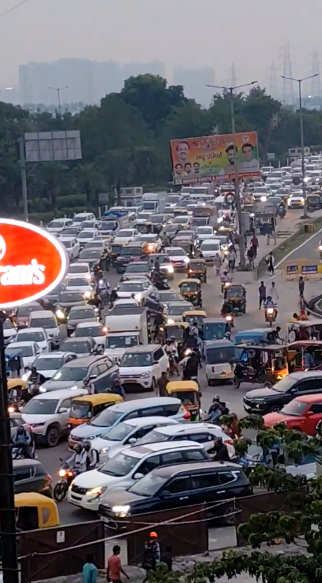 Atanu1968's tweet photo. Yogiji We Want Metro  at Great Noida West #YogijiWeWantMetro #MetroForGreaterNoidaWest
@narendramodi @myogiadityanath @myogioffice @OfficialGNIDA @dmgbnagar https://t.co/2IqZqtDFSa