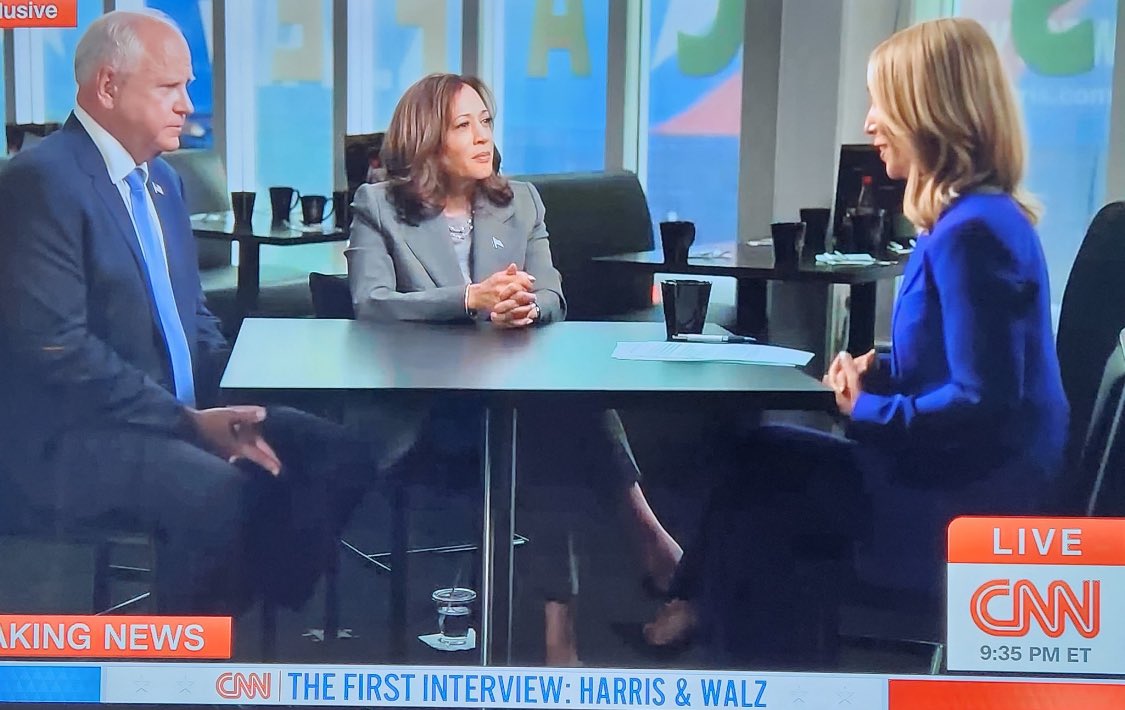 RainCityWoman2's tweet image. ⁦@CNN⁩ ⁦@DanaBashCNN⁩ care to explain why you have Madame Vice President in in a much lower and different kind of chair and why you lit her so poorly?

#CNNInterview