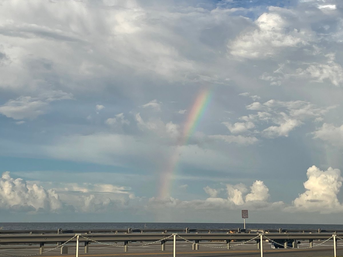 Nothing like walking on the beach for a mental break and enjoying it on your birthday! Happiest of Birthdays to you, Ruth Carson! <a href="/JMCSchools/">Jackson-Madison County Schools</a> <a href="/DrHicksWatkins/">Diane Hicks Watkins</a>