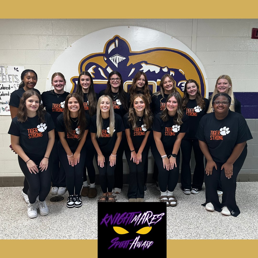 Today's KnightMares Spirit Award goes to our Varsity Cheerleading team.
#Rosmanstrong
