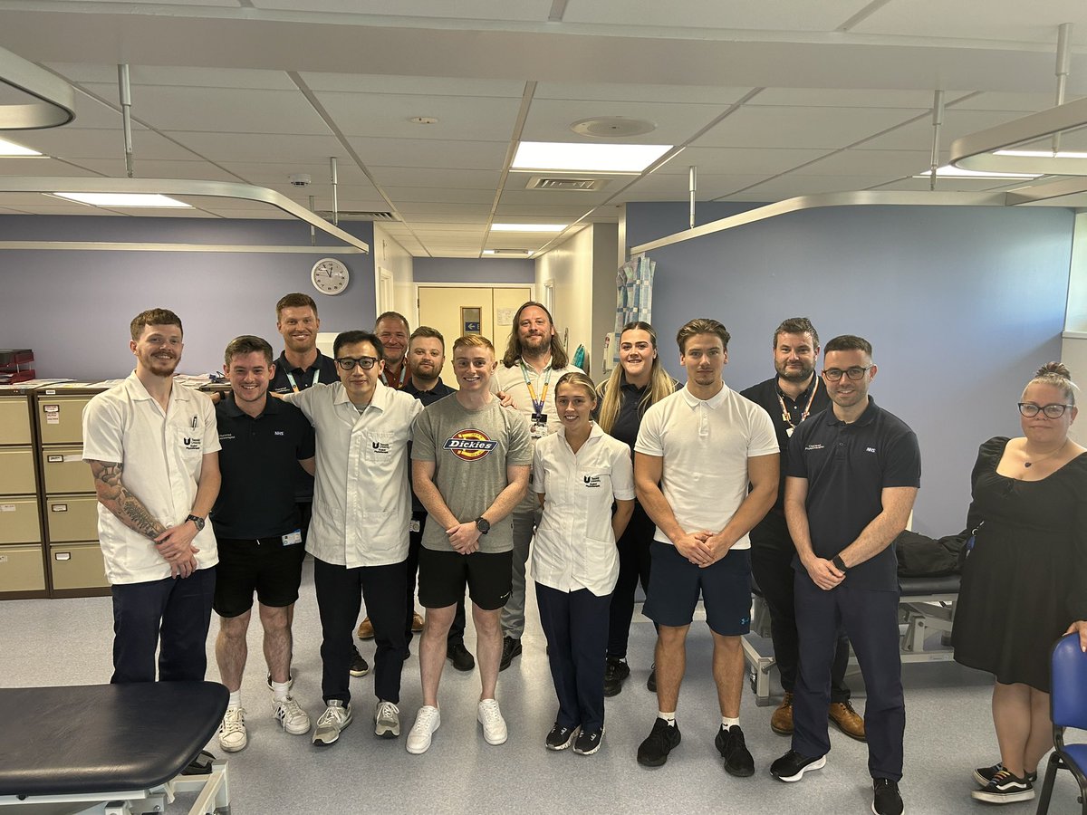 Here at North Tees and Hartlepool we have been trialing a new physiotherpy placement model - 5 students 2 educators in MSK. The feedback from students from MSC and BSc has been fantastic. Final presentations were fantastic Well done to the amazing educators who designed the model
