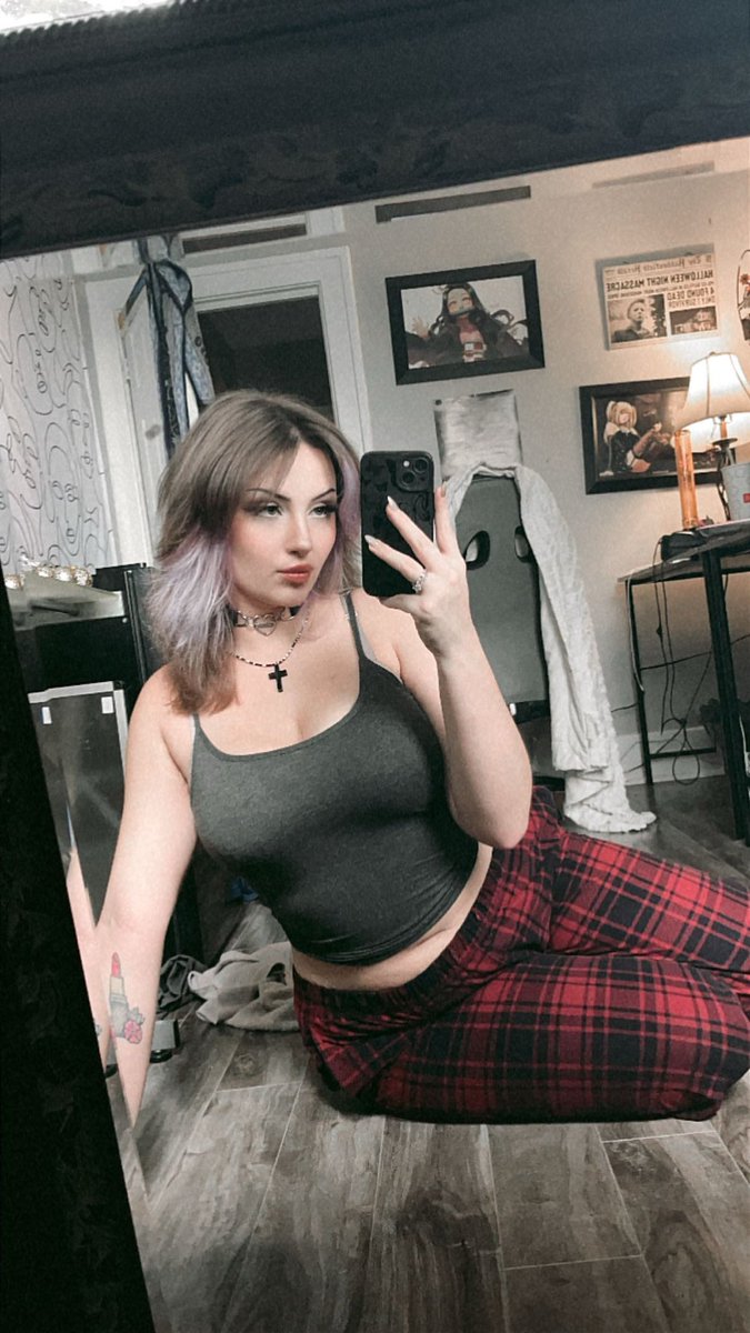 gwen (@idkisitgwen) on Twitter photo 