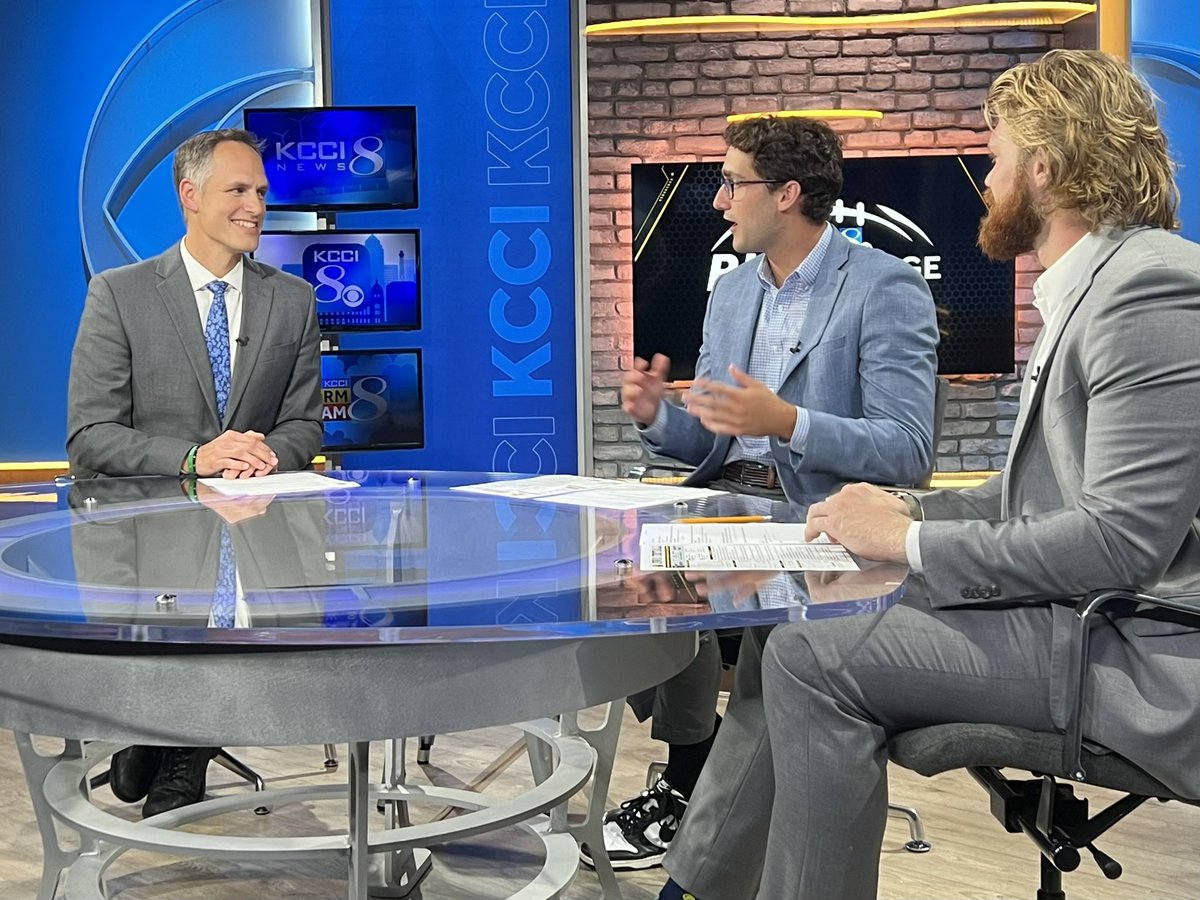 BIG announcement! Former <a href="/dchsfootball/">Dowling Football</a> state champs Blake Clark,  #Cyclones, and John Waggoner, #Hawkeyes, will join us every week this Fall as analysts for Big College Kickoff, Saturday mornings 10:30 on <a href="/KCCINews/">KCCI News</a>. These guys have great insights, still talk trash, and most