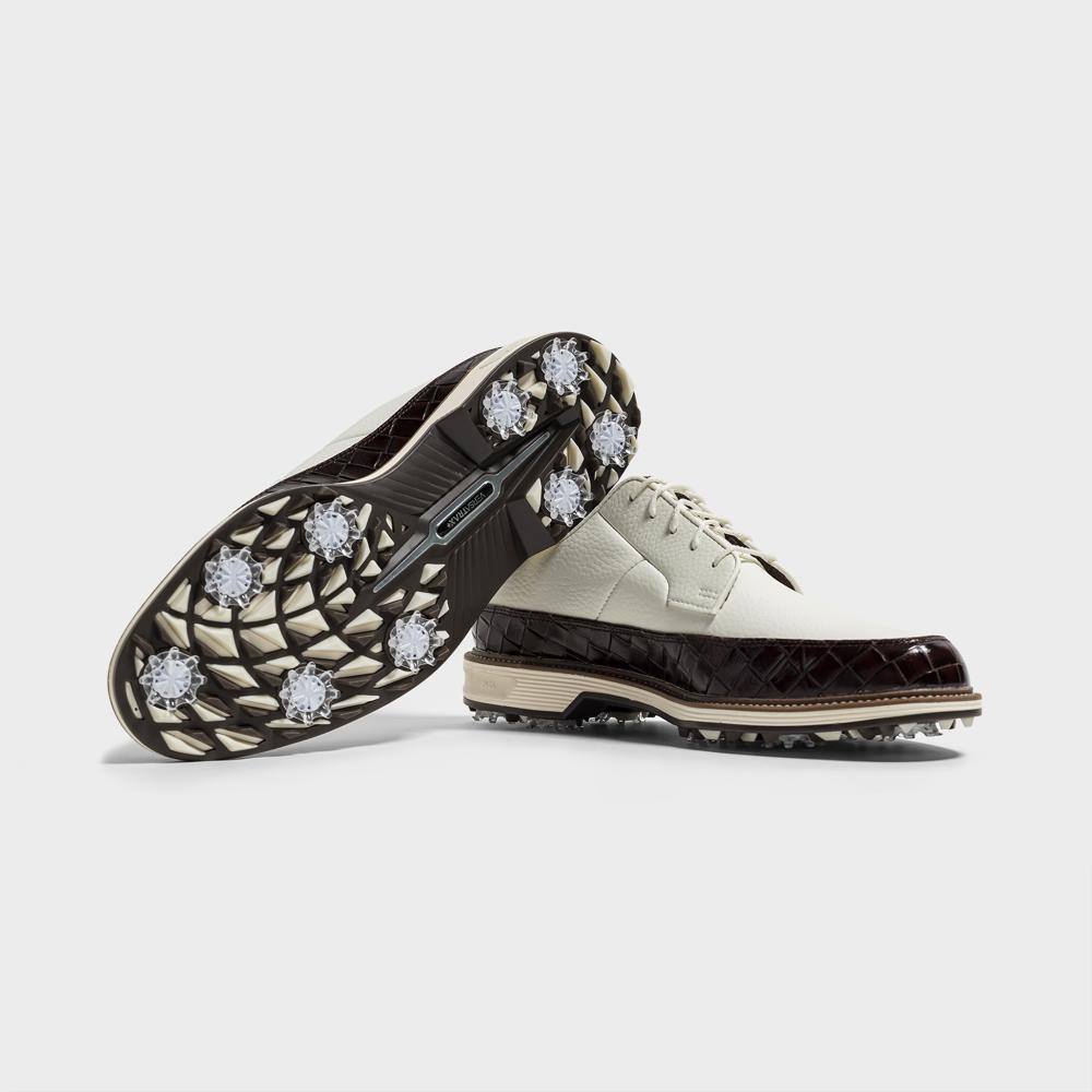 PENCILONE1's tweet photo. ️👞We recently captured a premium collection of golf shoes for our client, highlighting their intricate details and luxurious textures through our professional photography. We're dedicated to helping brand showcase products to the fullest.
More Photo at: https://t.co/cWjqIf7jdH https://t.co/igBmaZQF22