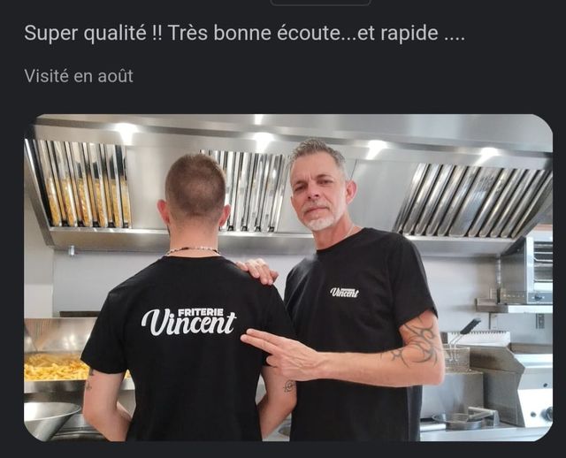 Sportsdesign62's tweet image. Après avoir atteint l'excellence culinaire, ils atteignent l'excellence vestimentaire grâce à nos t-shirts personnalisés !
N'hésitez plus , decouvrez la friterie Vincent  et dégustez leurs produits
Merci pour la confiance accordée .
#flocage #tshirtpersonnalisé #sérigraphie