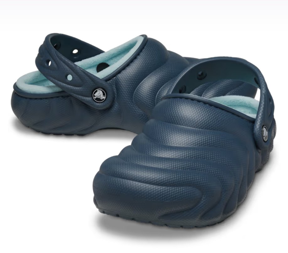 SNKR_TWITR tweet media