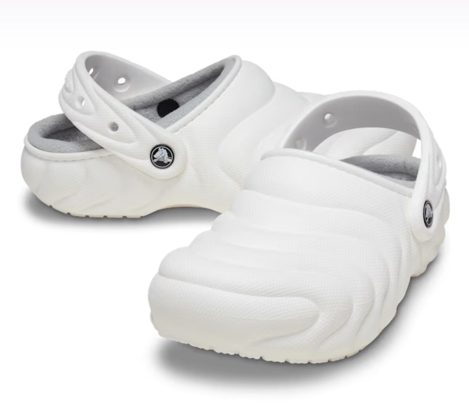 SNKR_TWITR tweet media