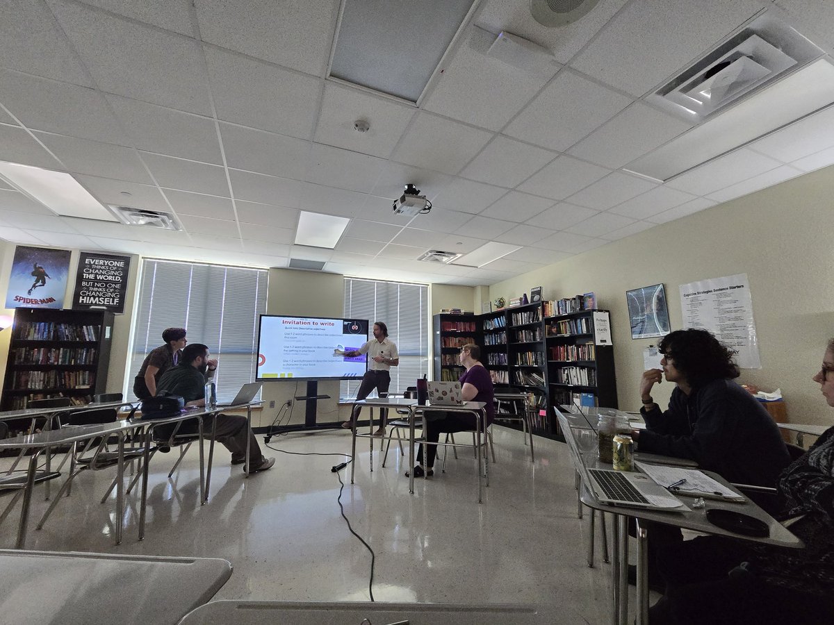 Leading naturally (making learning experiences visible to our team) #EIIIcrew 🖤💜📚📖 <a href="/MammelEnglish/">Bryan Mammel</a> <a href="/KerenJackson/">KerenJackson</a> @cryskelley9 <a href="/SMHS_SMCISD/">San Marcos High School</a>