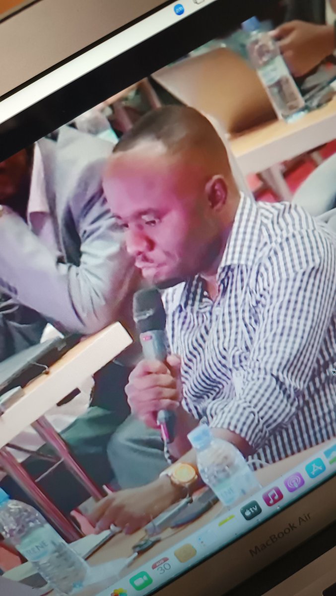 PrinceAngeloD's tweet photo. Young Leadership need to come so far to ask daily work questions.  As no light or active involvement in made by PACJA.  So this is why we see low understanding in the climate space.  As #PACJA does not provide leaders full picture.  Failed us @ABNJAMNSHI and @PACJA1 https://t.co/9iUJ7pp7Dl