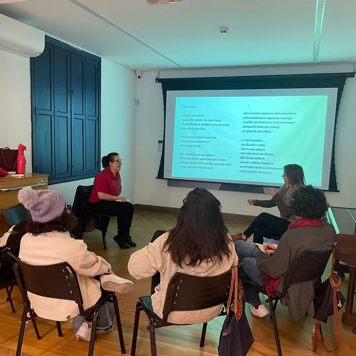 Será que você apareceu nos cliques de agosto? 📸

Oficinas infantis, atividades sobre os povos originários, passeios históricos, visitas temáticas e eventos poéticos.

Até setembro! ✨

#casadasrosas