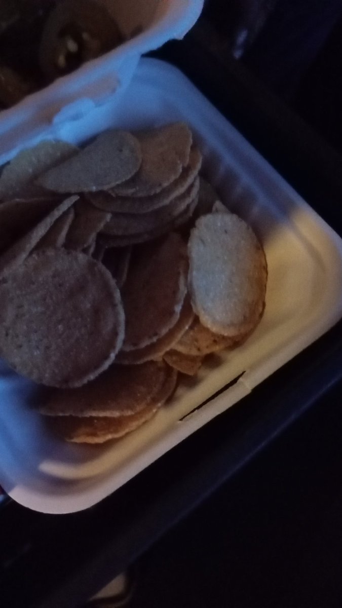 danielcruz_ch's tweet photo. @Cinemex  cuando cambiaron los nachos? 
No son ni la mitad de la bolsa que daban y es el mismo precio 
@CAI_cinemex https://t.co/0EcaUhAf2M