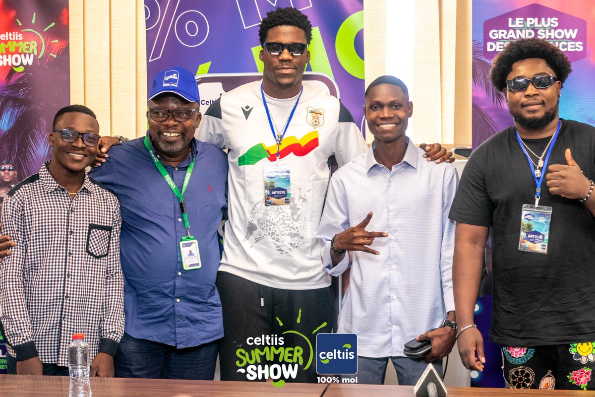 celtiisbj's tweet photo. [3ème Géant Concert : Celtiis Summer Show]

Ce matin, #AxelMerryl et #Crisba ont dévoilé les détails de la performance qu'ils nous réservent pour le concert de demain à 17h ! 

Aux cotés de #TGang  et #DonMetok, ils feront vibrer🔥 la 3ème scène du Celtiis Summer Show.

 #wasexo https://t.co/uTK2yy1FWv