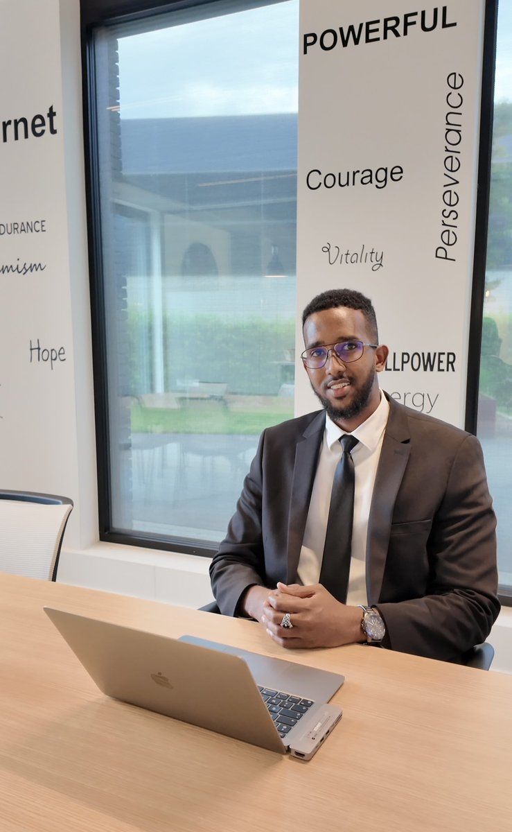 Alxm, Manta waxaan jirsadey 30 sano (Dhalasho Wacan Nafteydaa) 

Happy 30th Birthday to me! 🎉 Feeling incredibly grateful and proud as I look back on my journey as an entrepreneur, mentor, and teacher in online business and cryptocurrency. It’s been an amazing ride sharing my