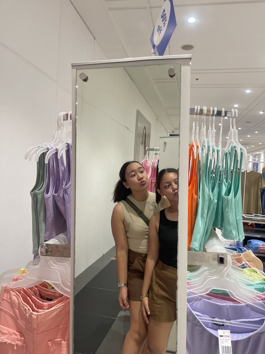 lyxdea's tweet photo. gonnaa miss uu both🥺🩷 https://t.co/Rrleu9BXVg