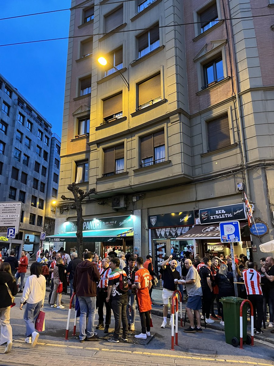 mark_nickols's tweet photo. @DannyLast Danny, get yourself down to Bar Athletic pre game (about two mins walk from the stadium). You’ll love it. https://t.co/4qzNwgjkjo