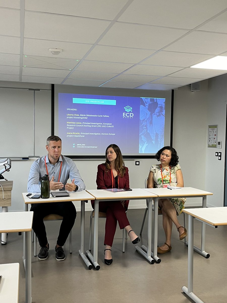 ECD_EISA's tweet photo. Second #ECDGROUP organized event of the day: Projects Lab. We have had the opportunity to listen to @LibertyChee @matthiasleese and @joana_ricarte telling us their experiences about international funding for projects.

#ECDGROUP #EISAPEC2024

@europeanisa https://t.co/qR03cXngaF