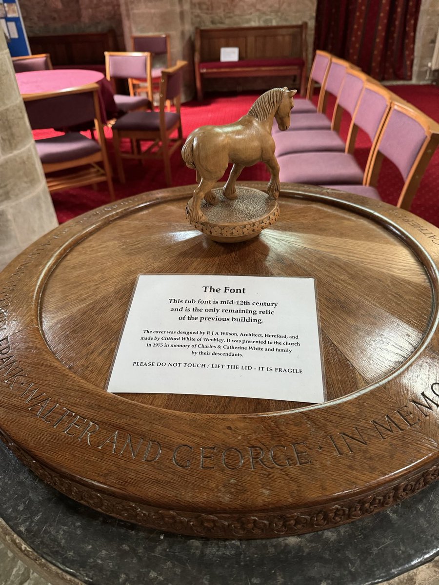 Barb_Drummond's tweet image. #FontsOnFriday bonus #explanation #MuchMarkle #Woodnesday