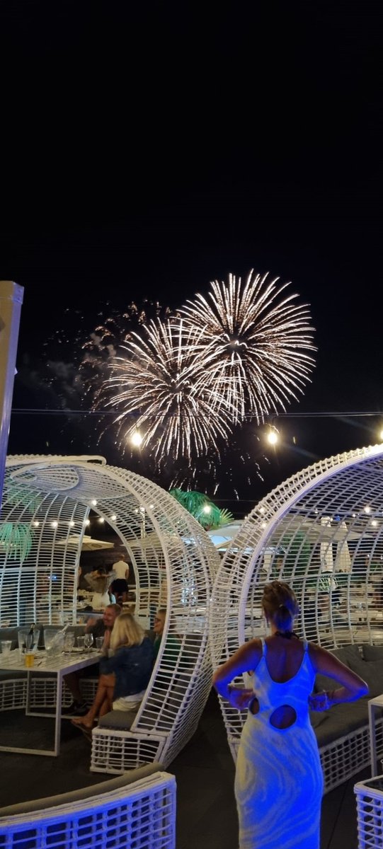 TRUST_Payments's tweet image. The last of our summer parties are coming to a close and what an incredible summer it has been for Trust! 🥳 Here are some fun snaps from our recent Bournemouth Summer party! 📸 #SummerFun  #OneTrust #CompanyCulture