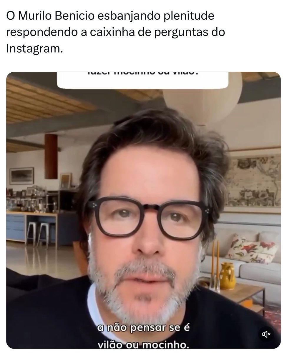 LinaHQ's tweet image. Rolando o feed, achei que era o @thiagao_braga e tomei um sustão que era o Murilo Benício!