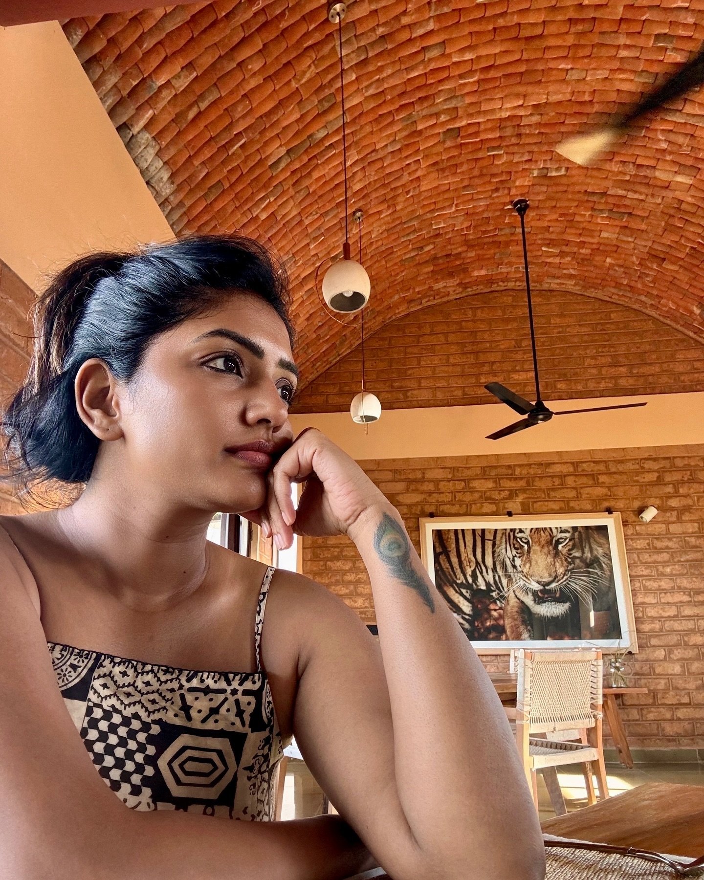 GWPfYUQbgAAXQKJ?format=jpg&name=large