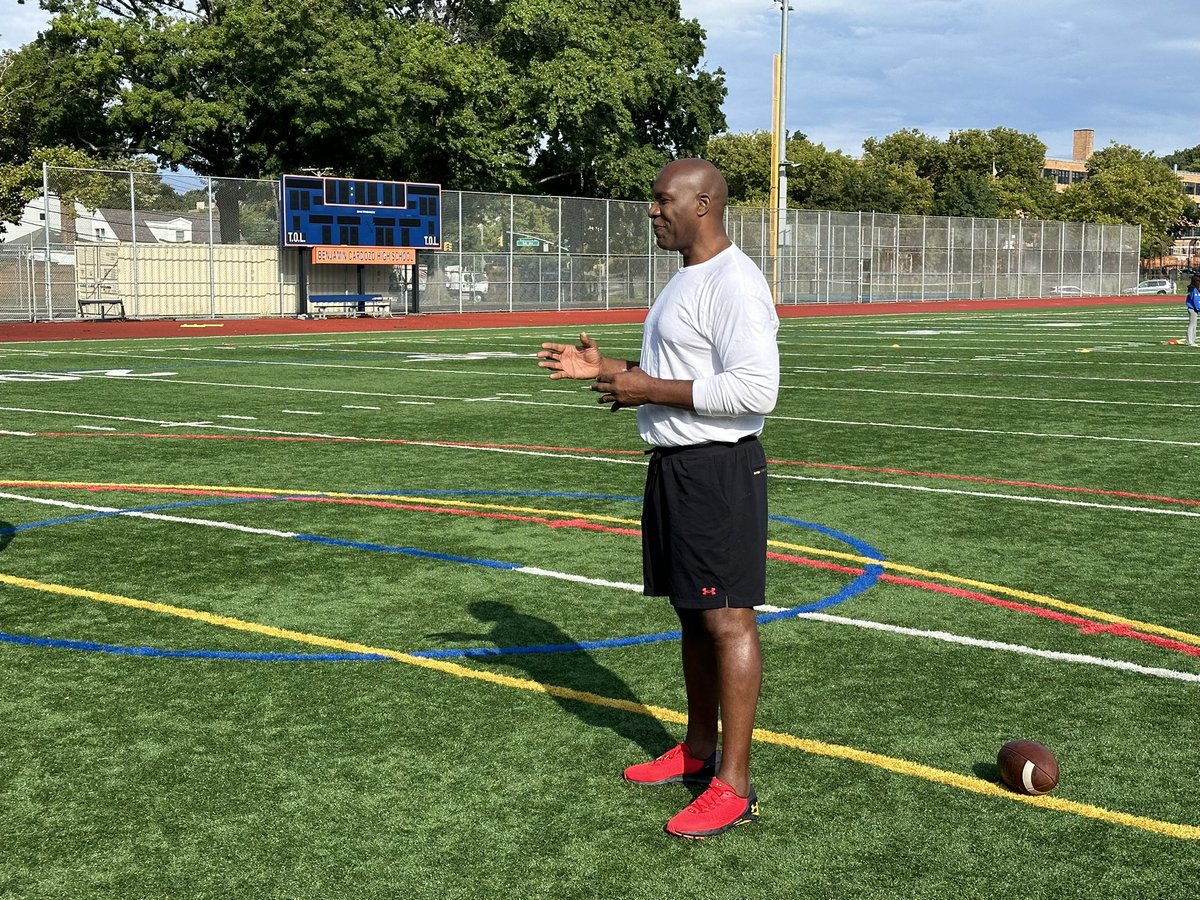 CardozoJudgesFootball tweet media