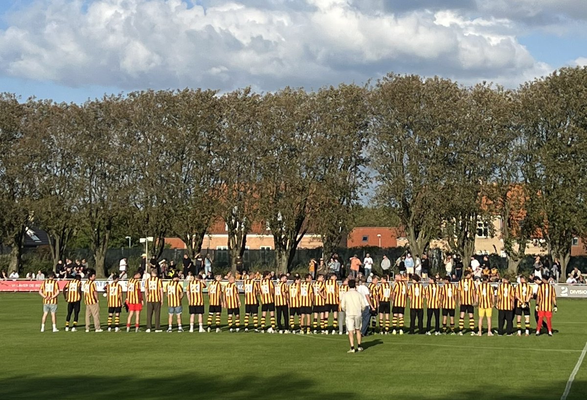 BoFlorin's tweet photo. Ny strategi for @Aarhus_Fremad  for at komme i top6 i dagens kamp mod @fchelsingor 🙀… ligner det en @ChelseaFC  copycat 🤣🤣 https://t.co/lYU2ceV8Ob
