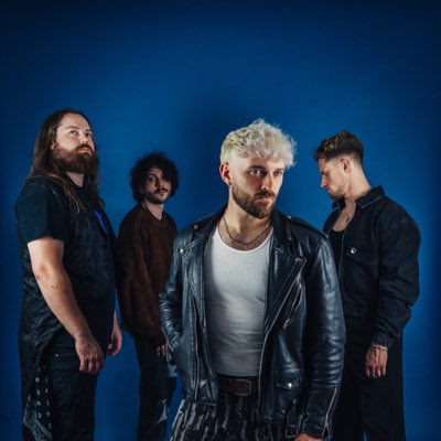 #NewProfilePic we got stuff happenin down at nun hq population riffs, blasphemous beats, goblins huffin paint, and guitar pedals sucking all the electricity from Elon musks secret tone cave. And that’s just track one