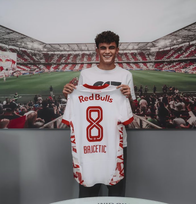 SamuelMutyaba3's tweet photo. RT @FabrizioRomano: ✅🔴⚪️ Stefan Bajcetić to RB Salzburg on loan from Liverpool, deal colpleted. https://t.co/cFQzdUPrlQ