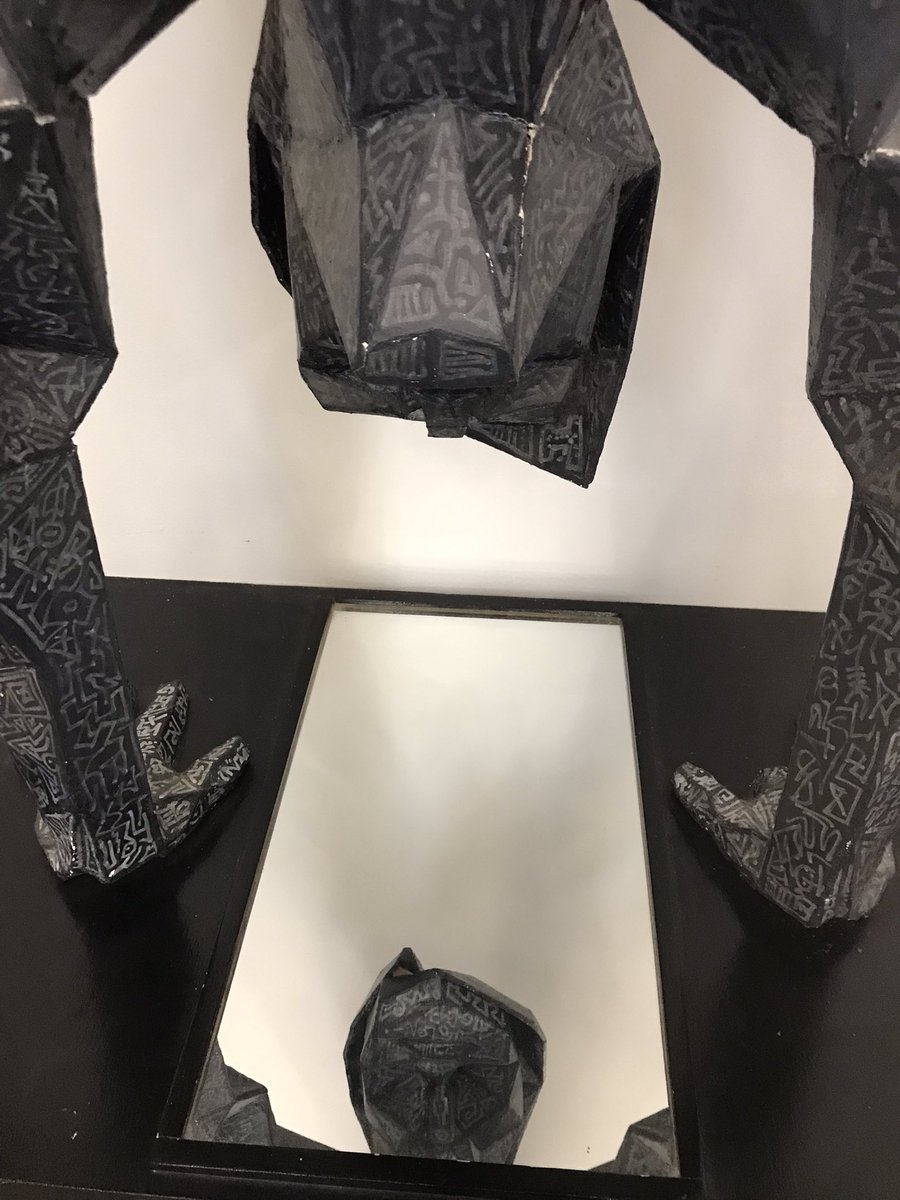 djavko's tweet image. Cool art at the Nunemaker Center @UnivOfKansas #mirrorimage #stereochemistry