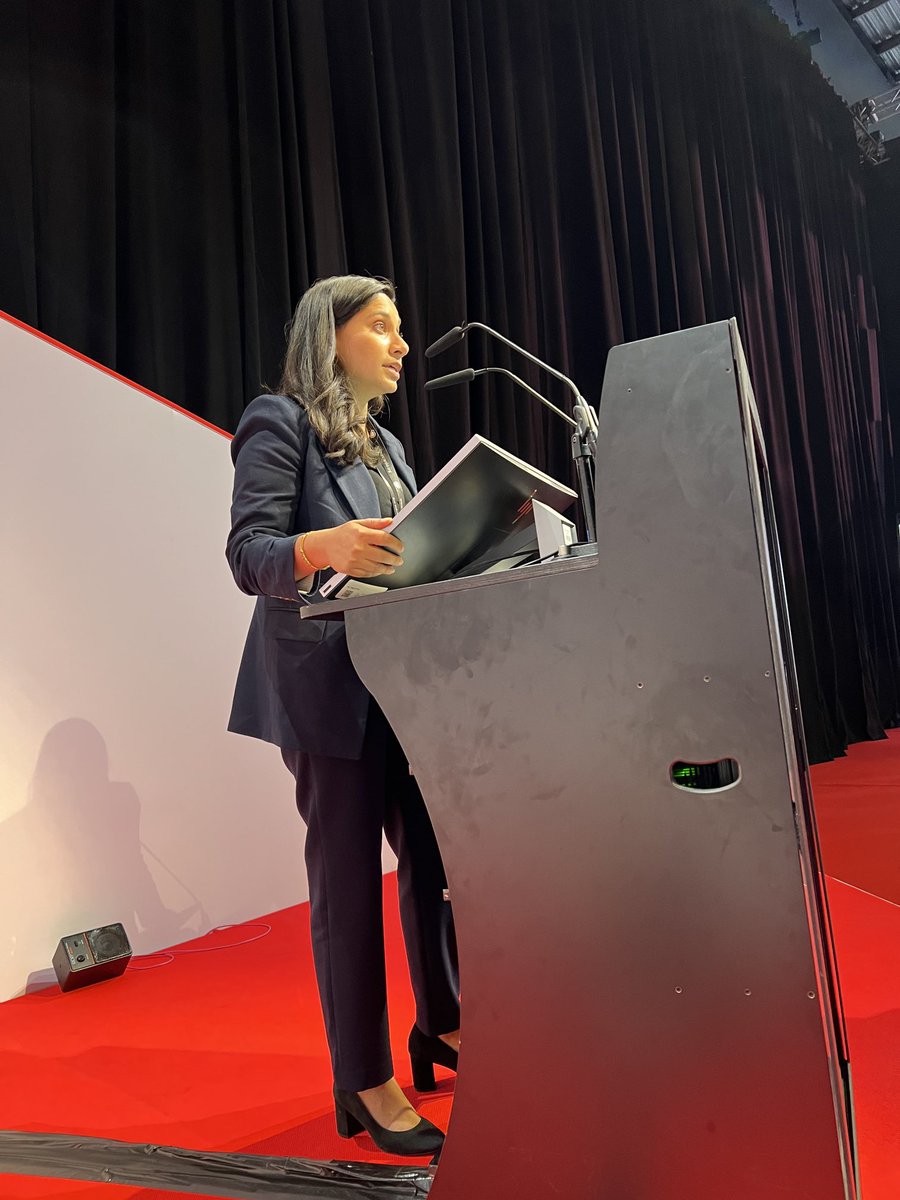 Harlan Krumholz (@hmkyale) on Twitter photo Emerging superstar cardiologist <a href="/aakriti_15/">Aakriti Gupta, MD MSc</a> from <a href="/CedarsSinai/">Cedars-Sinai</a> giving the opening talk <a href="/JACCJournals/">JACC Journals</a> <a href="/escardio/">European Society of Cardiology</a> session at #esccongress and was spectacular! <a href="/ACCinTouch/">American College of Cardiology</a> Emerging superstar cardiologist <a href="/aakriti_15/">Aakriti Gupta, MD MSc</a> from <a href="/CedarsSinai/">Cedars-Sinai</a> giving the opening talk <a href="/JACCJournals/">JACC Journals</a> <a href="/escardio/">European Society of Cardiology</a> session at #esccongress and was spectacular! <a href="/ACCinTouch/">American College of Cardiology</a>