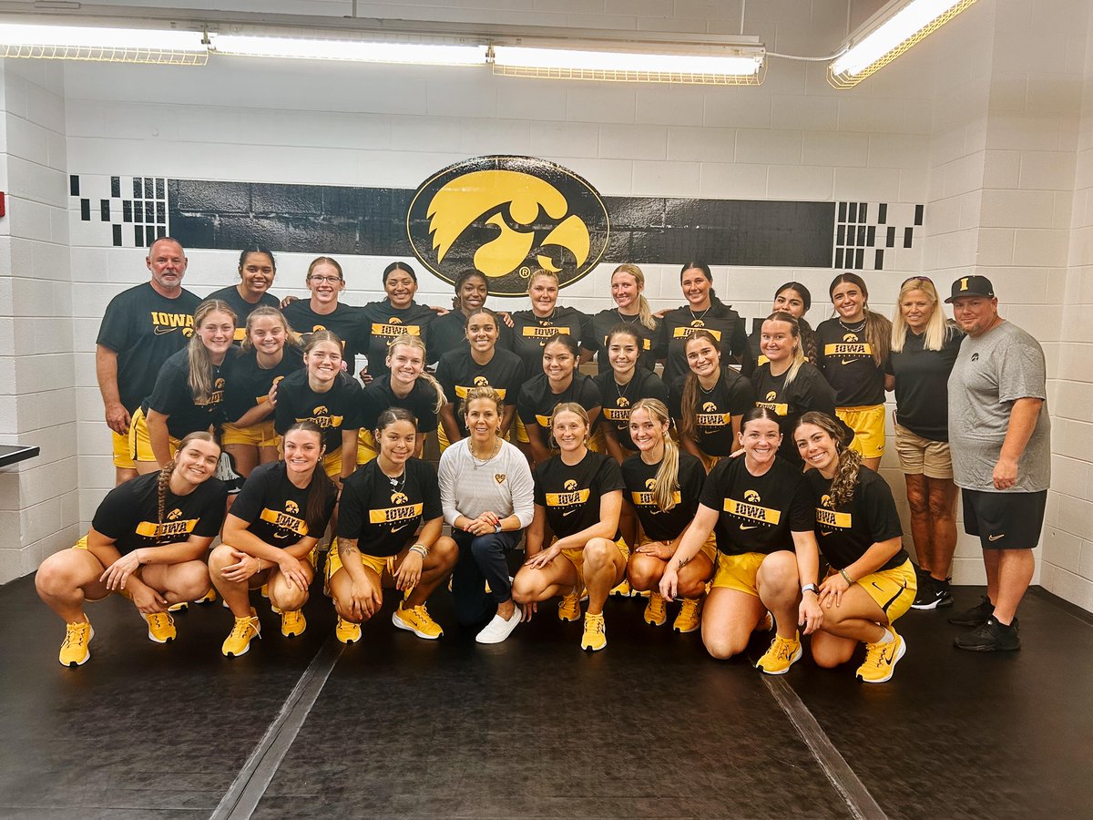 A big thank you to Barb Johnson for coming out and taking us through a self-defense class. 

#Hawkeyes