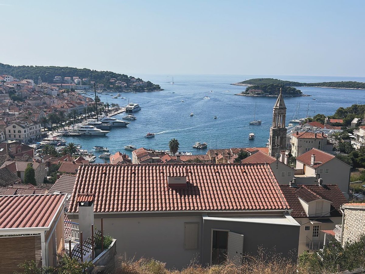 Steve Hanuse tweet media