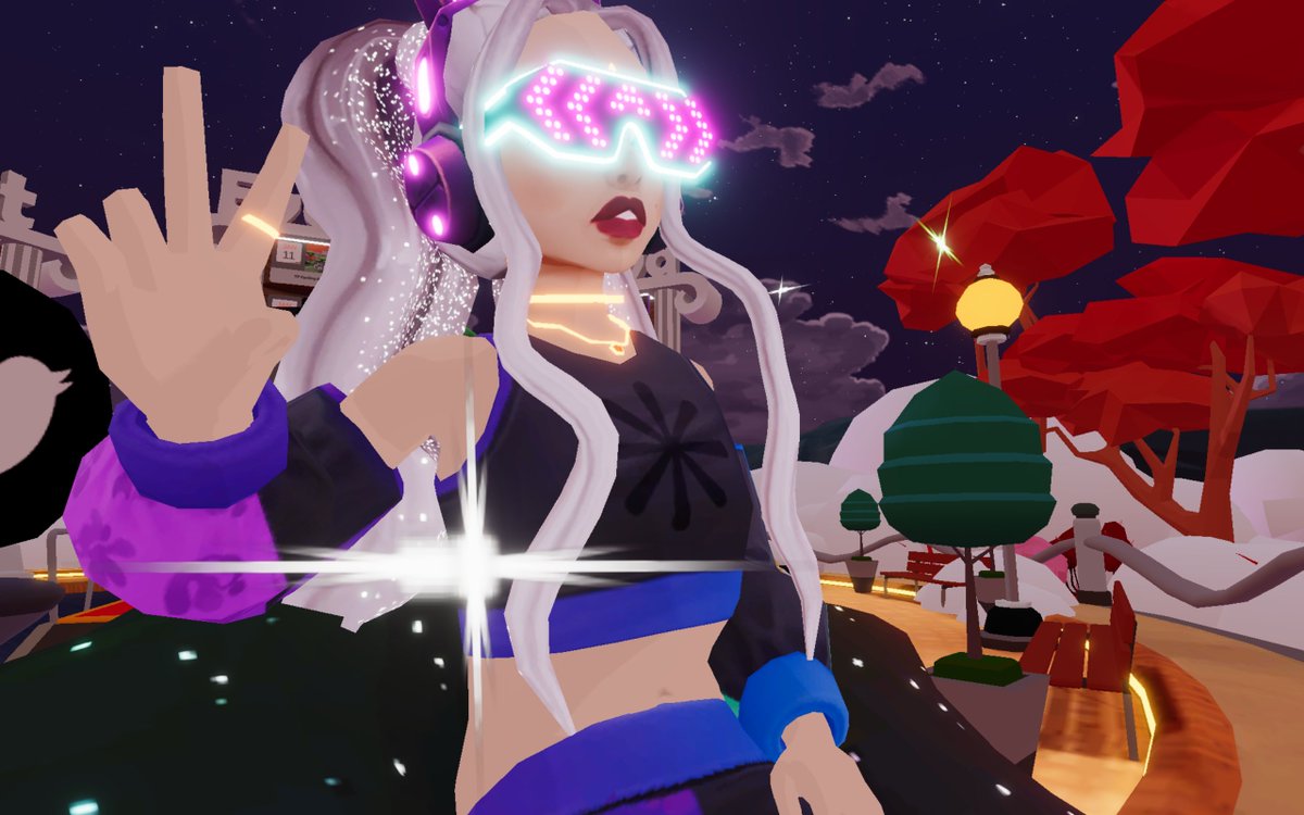 <a href="/decentraland/">Decentraland</a> I can't live without my <a href="/ArtCebola/">ArtCebola</a> sunnies.🧀