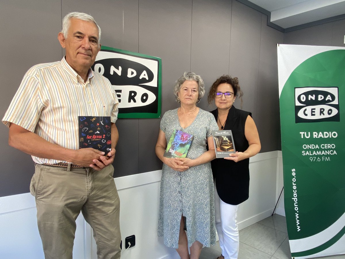 MÁS DE UNO SALAMANCA

José Lorenzo, Toñi Martín y María Maximina Moreno (miembros del Club Viernes 13): “Somos nueve personas de profesiones distintas que compartimos inquietudes literarias. Cada mes hacemos un reto. Tenemos dos libros publicados”.

📻 ondacero.es/emisoras/casti…