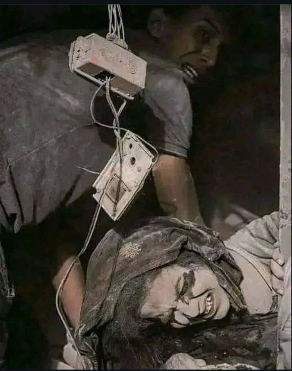 This picture is not a scene from a movie.💔