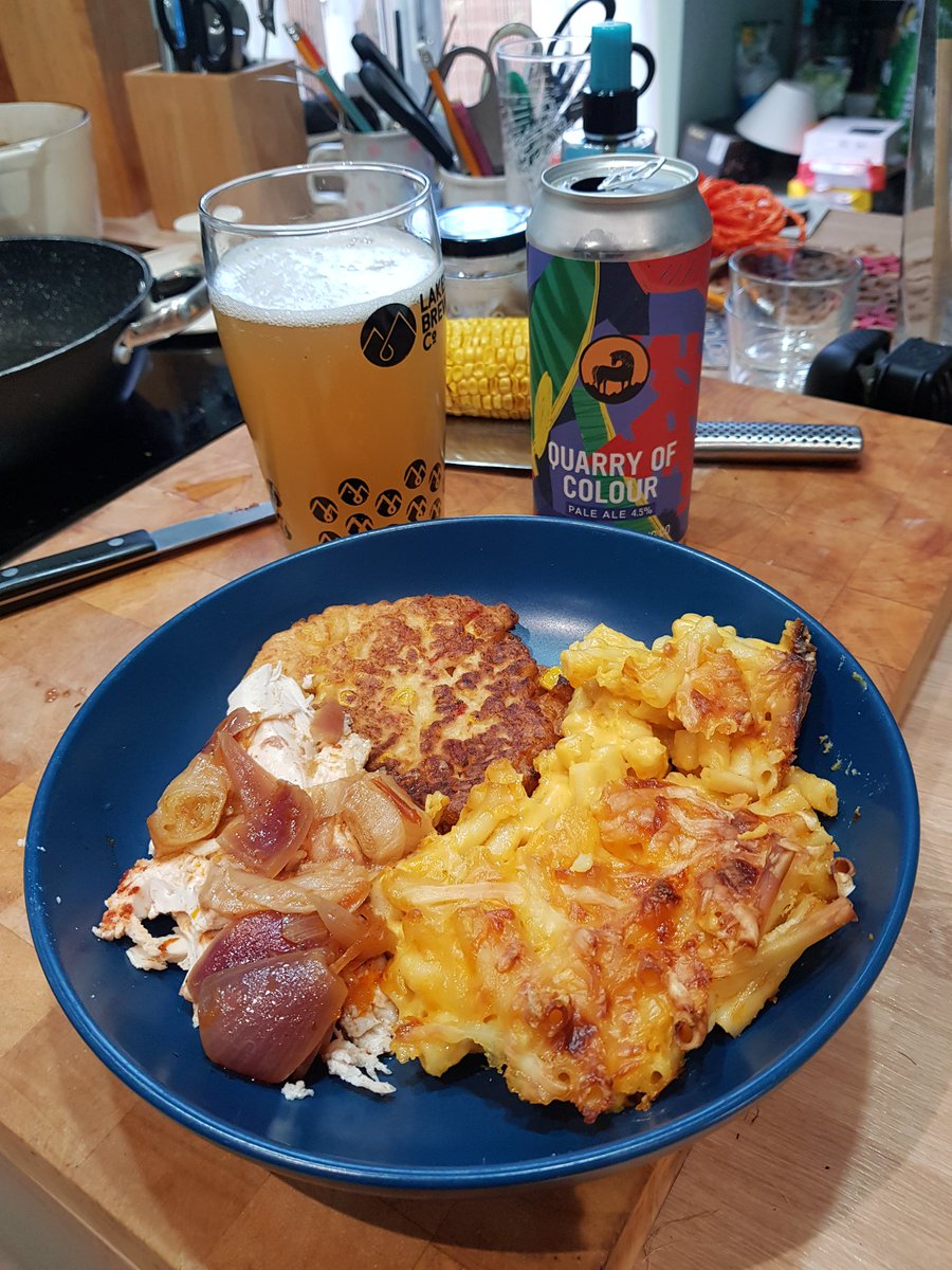 BombGirl (@bombgirl) on Twitter photo #eveningmeal Blue Bowl tonight has a variation of chicken & waffles...so it's chipotle& garlic pot roasted chicken with corn & red pepper fritters with mac'n'cheese
Beer is Quarryof Colour from <a href="/wildhorsebeer/">Wild Horse Brewing Co</a> a lush hazy pale
<a href="/craftbeerncl/">Craft Beer Newcastle</a>
Longer version on insta @realbombgirl #eveningmeal Blue Bowl tonight has a variation of chicken & waffles...so it's chipotle& garlic pot roasted chicken with corn & red pepper fritters with mac'n'cheese
Beer is Quarryof Colour from <a href="/wildhorsebeer/">Wild Horse Brewing Co</a> a lush hazy pale
<a href="/craftbeerncl/">Craft Beer Newcastle</a>
Longer version on insta @realbombgirl