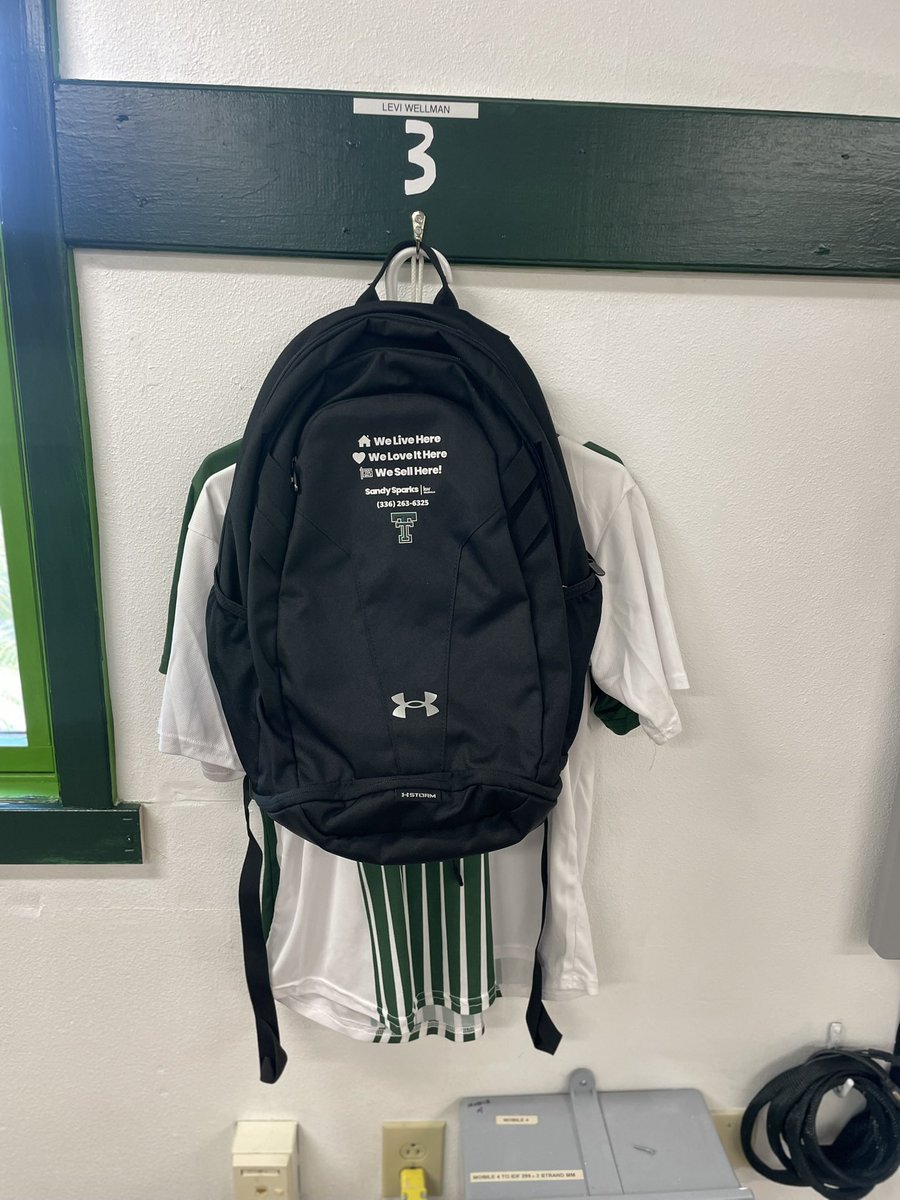 KevinWellman1's tweet photo. @TMSTrojans Men’s soccer has a new and improved locker room!!!!  Let’s repeat as CHAMPIONS https://t.co/3PoVhEZedk
