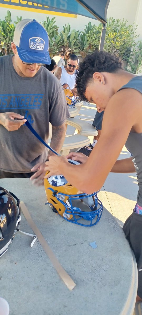 Anaheim Colonists Football Booster Club tweet media