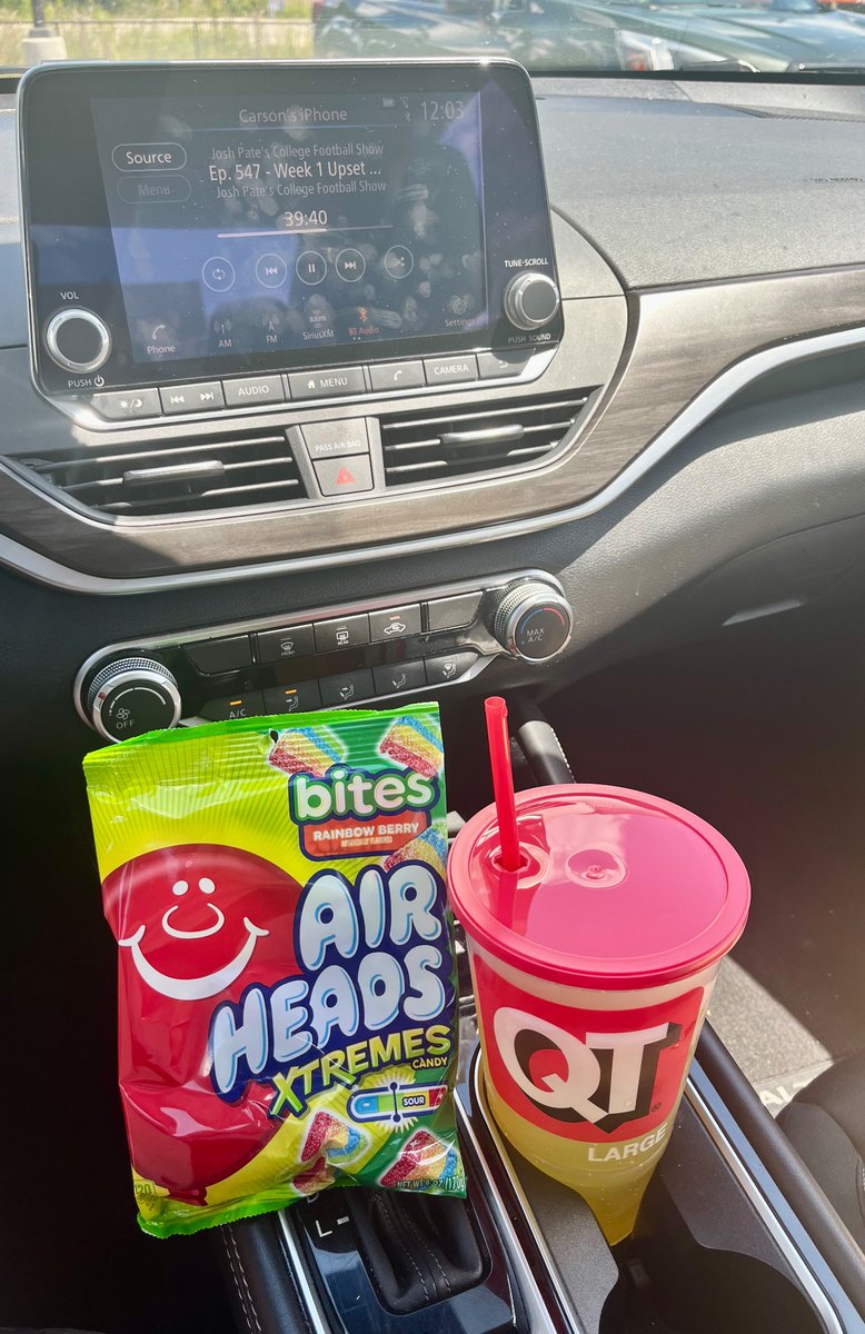 carsonchapman15's tweet photo. Hey @JoshPateCFB,

Passed by two different Buc-ee’s stops on the way down to Alabama for Labor Day Weekend. Locked and loaded for Week 1 thanks to @QuikTrip 🤝 https://t.co/tOG9Y48ZFK