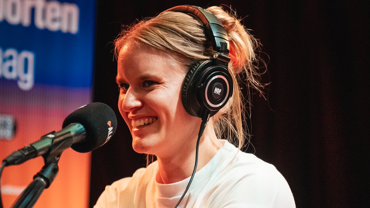 TeamNLHuis's tweet photo. LIVE ON AIR 🚨

Wist je dat @UniekSporten tijdens de Paralympische Spelen een live radio-uitzending maakt vanuit het TeamNL Huis in Parijs? 📻

Uniek Sporten Vandaag hoor je iedere dag tussen 17:00 en 18:00 uur met interviews, reportages en studiogasten zoals paralympisch kampioen Caroline Groot! 🥇

Luister mee op ALLsportsradio óf kom gezellig naar het TeamNL Huis om de uitzending live bij te wonen.

#TeamNLHuis | #Paris2024