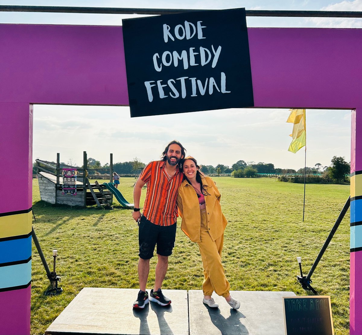 @songsbyhannah &amp; <a href="/keironmarshall/">Keiron Marshall</a> in the house @rodecomedyfestival! #rodecomedy <a href="/jarredchristmas/">Jarred Christmas</a> <a href="/cheeseandgrain/">Cheese and Grain</a> <a href="/TheAMAUK/">Americana Music UK</a> @americanaUK <a href="/leader_music/">Leader music</a> @RockingMagpie <a href="/rickyaross/">Ricky Ross</a> <a href="/RobVincentMusic/">Robert Vincent</a> #gigs #music