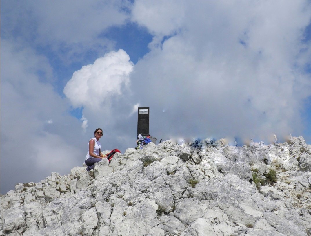 MCristinafernn's tweet photo. ... a volte e' bello essere tra le nuvole🥰

#MonteTerminillo 2217⬆️ https://t.co/PaiC1VijpZ