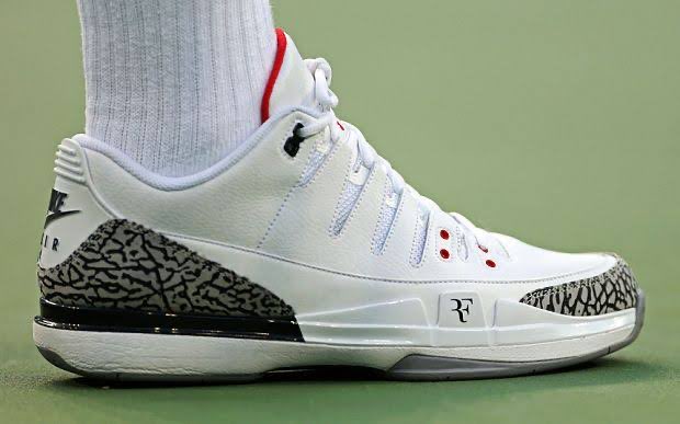 Tenis_RF's tweet photo. Roger Federer salió a la cancha con unos zapatos diseñados en colaboración con Michael Jordan🪄
Para la 1 R del #USOpen2014 https://t.co/x6wTxg7pUx