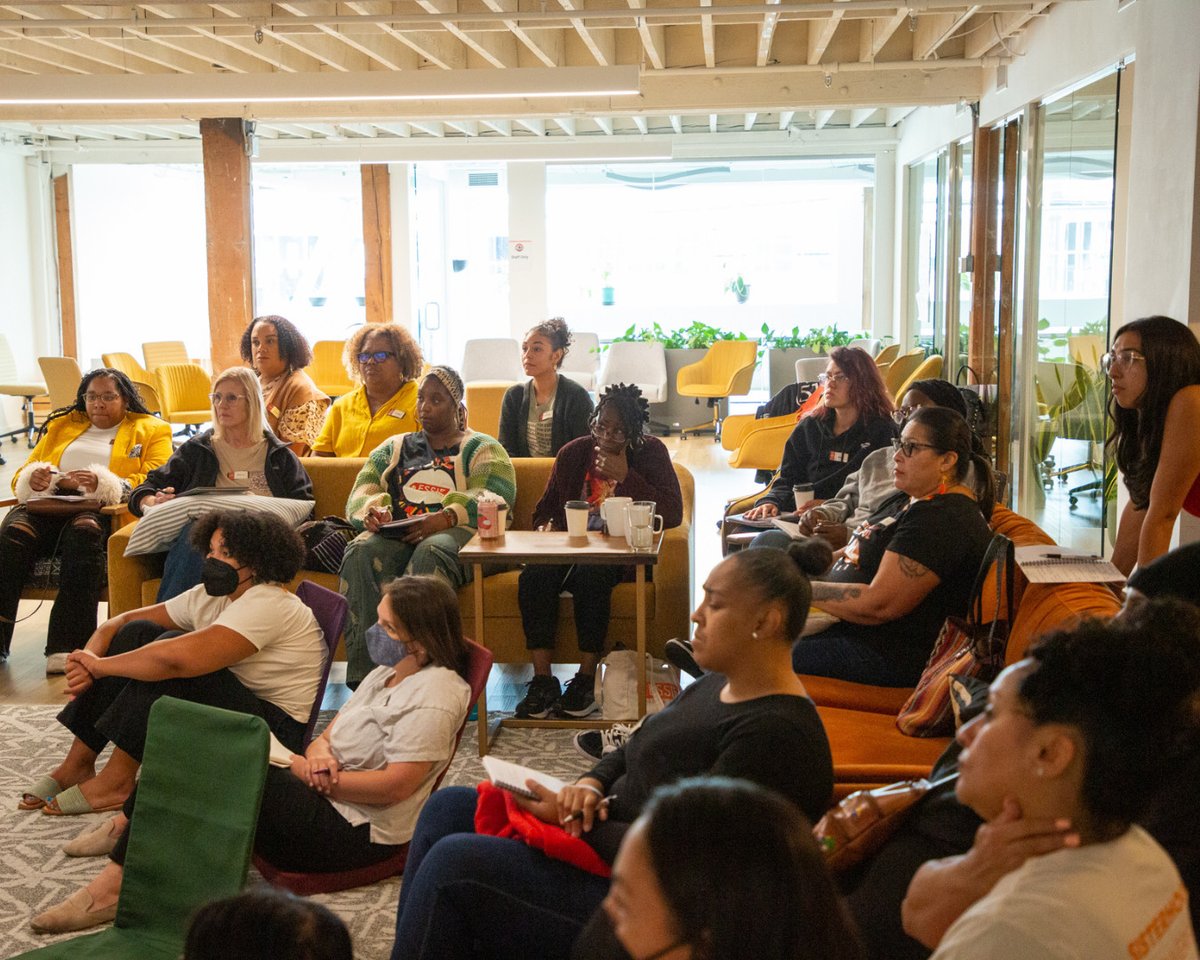 essie4justice's tweet photo. Earlier this month, we gathered in Oakland and LA to kick off our 2024 Campaign School! ✊🏾🧡✊🏾 This weekend we'll be together for a 3-day in-person retreat and continue to strengthen our power-building and campaigning skills. Stay tuned!
#SisterhoodIsPowerful #CampaignSchool https://t.co/tXkfp3mtYO