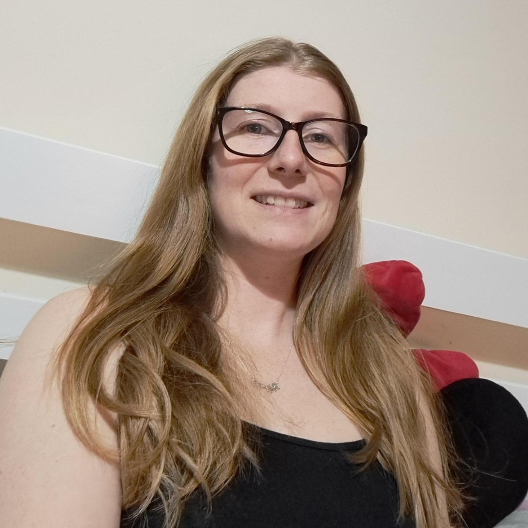 CrohnsColitisUK's tweet photo. Kirsty is sharing her experience to support others who feel like they have to fight to be heard, and why she's backing our campaign to Cut the Wait.
Read more: https://t.co/bwGs5h7h49
#CrohnsandColitisUK #Crohns #Colitis #Inflammatoryboweldisease #IBD #CutTheWait https://t.co/7zSGTcOhqm