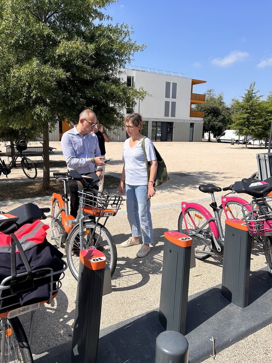 ValerieJacquetV's tweet photo. #Quartier9
Opération VélÔ Toulouse réussie ! Plus de stations et le mix tant attendu mécanique/électrique! https://t.co/qDWFZqrD7q