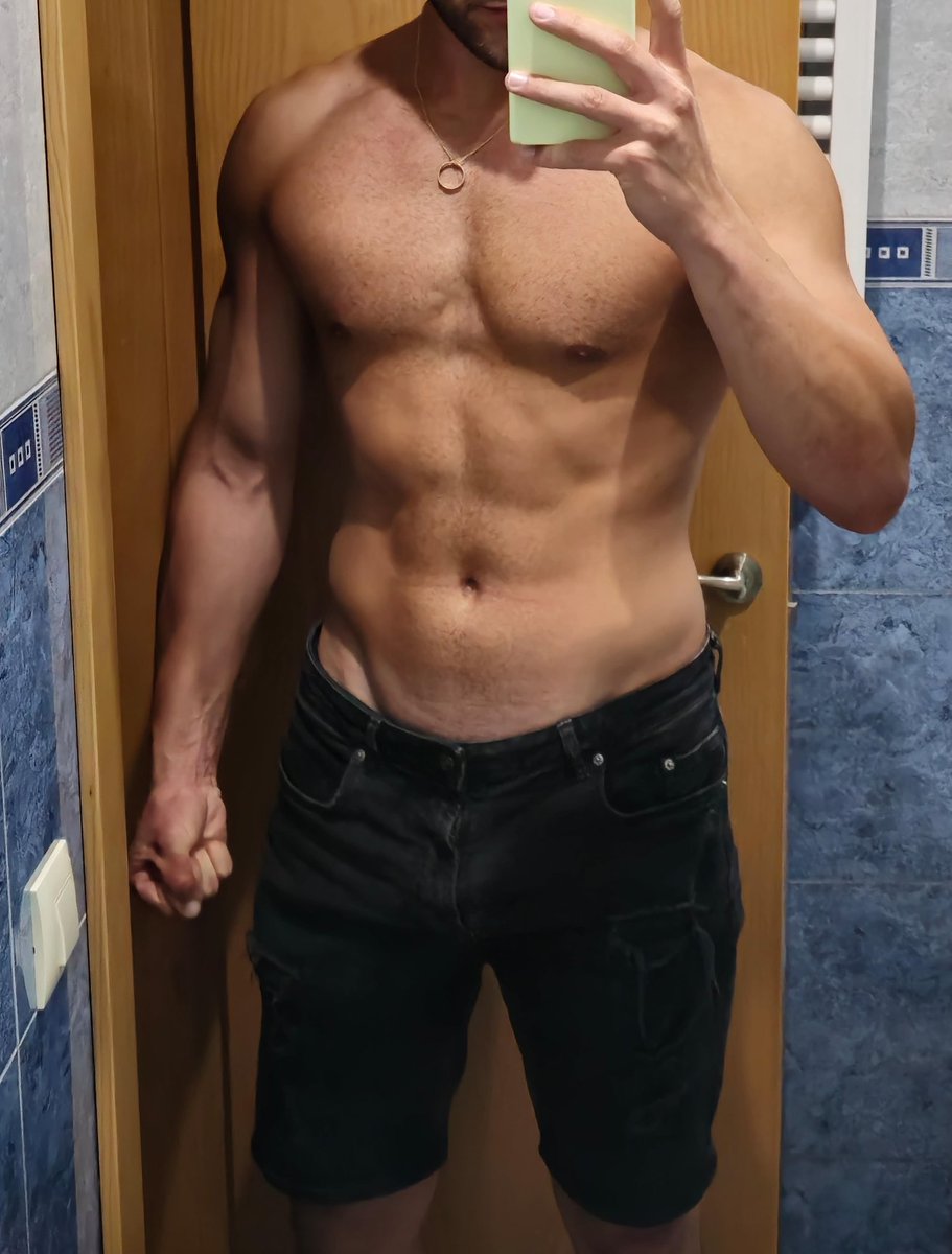 onlyleche's tweet image. Who come here? #gay #top #xl #vers